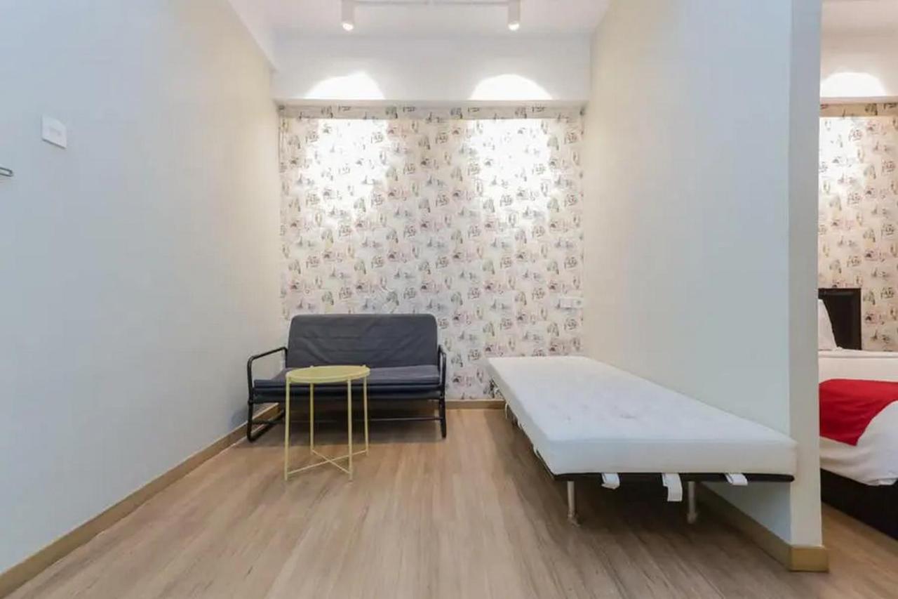 Reddoorz Plus At Riverside Malang Exterior photo